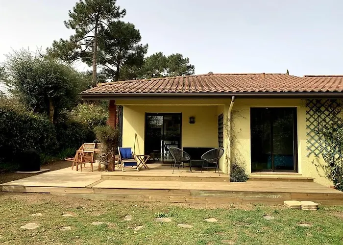 Patio A 800 M De La Lägenhet